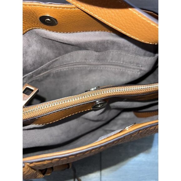 Vince Camuto Convertible Leather Tote Tania Caramel Crisp,Bag - Picture 5 of 9